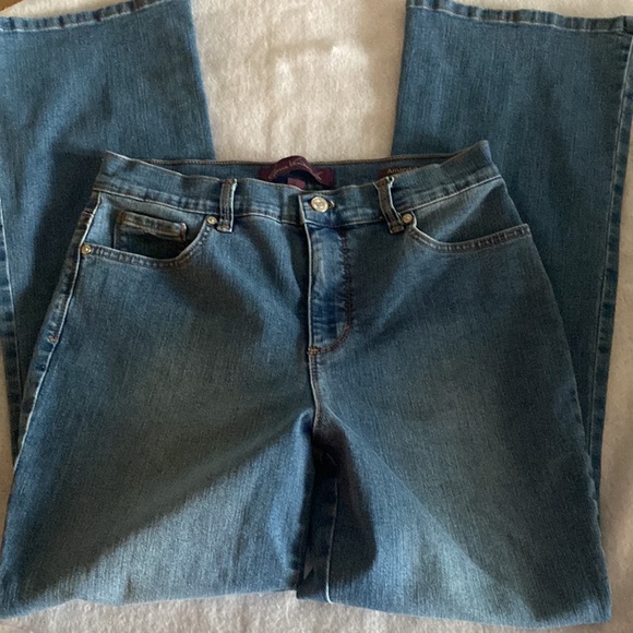 Gloria Vanderbilt Amanda bootcut - Picture 6 of 6